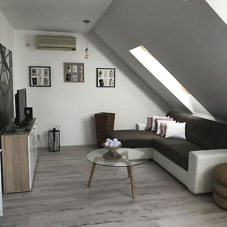 Arany Apartman Szeged Exteriör bild